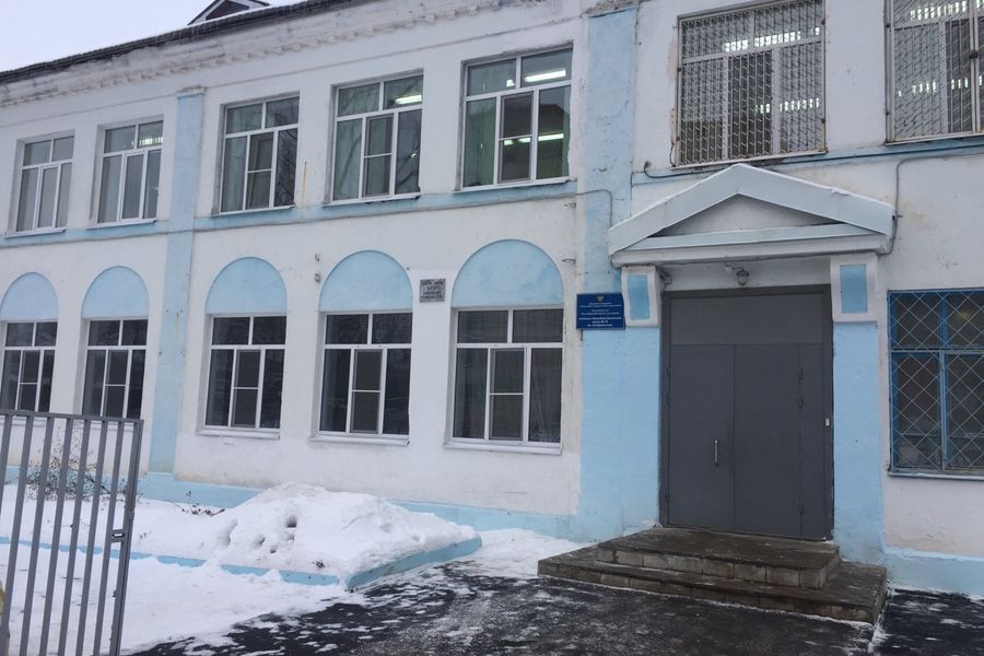 В Рыбинске возобновились занятия в отремонтированной аварийной школе