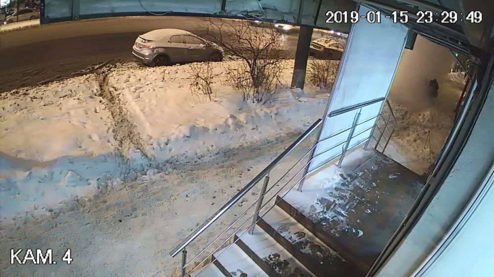 Пострадавшая от схода снежной лавины в Ярославле: виновники не установлены
