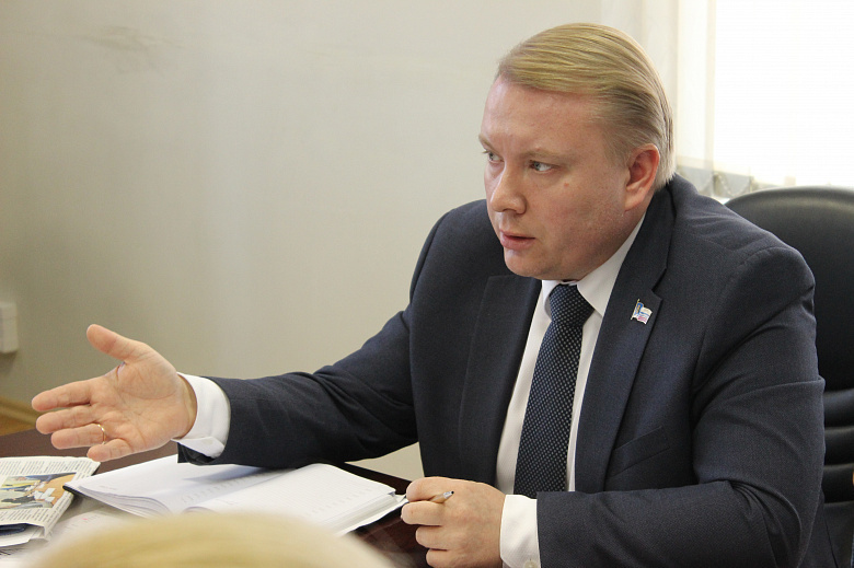 «Дети важнее»: депутат муниципалитета  Ярославля отказался от зарплаты