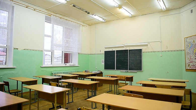 В Ярославле строительная фирма едва не сорвала ремонт школ и детсадов