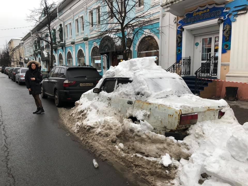 В Ярославле автовладельцы, мешающие уборке снега, пополнят городской бюджет