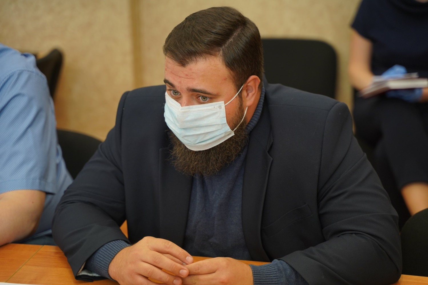 Ярославский депутат призвал проявить характер и прекратить «кормить Москву» 