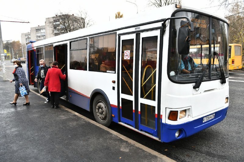 «В автобусе плакала девочка»: в Ярославле ловят водителей без масок