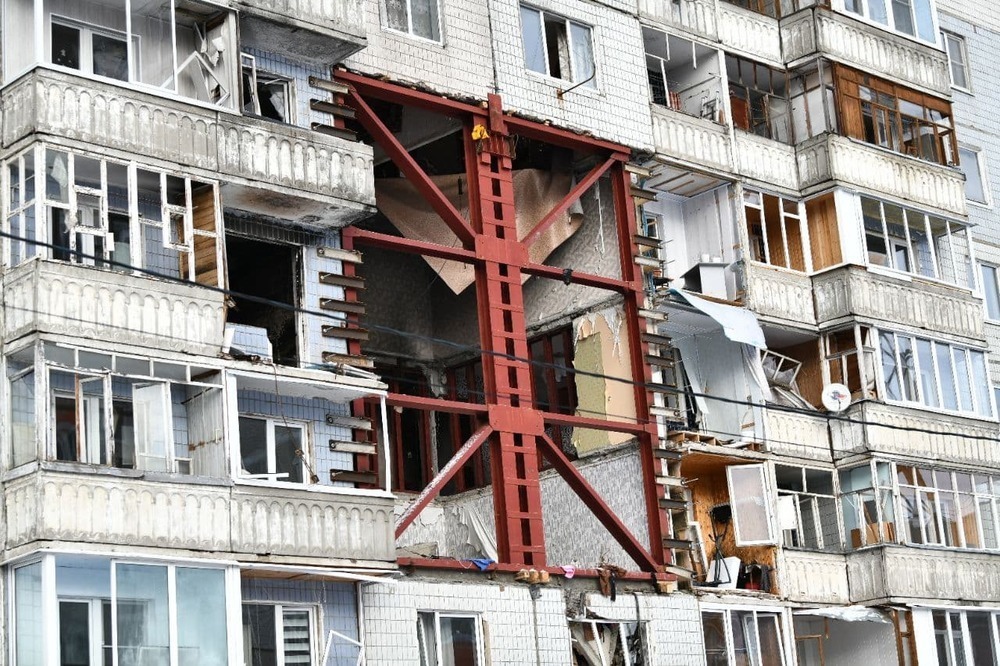 «Чувствуем, что получим меньше»: мэр Ярославля встречается с жильцами взорвавшегося дома
