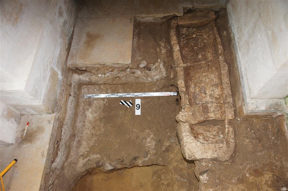 Археологи установили точное место погребения наследников Александра Невского   