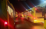 Спать или стоять на мойку: водители автобусов в Ярославле решают дилемму