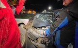 В Ярославле в столкновении легковушки и грузовика пострадал мужчина