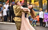 В Ярославле прошел танцевальный флешмоб, посвященный 80-летию Победы