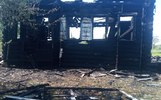 В Ярославской области из-за непотушенной сигареты сгорел дом
