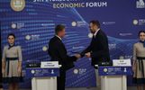 На ПМЭФ Авито Авто и АВТОВАЗ подписали соглашение о сотрудничестве