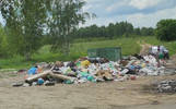 В ярославском селе площадка ТКО превратилась в несанкционированную свалку
