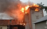 Под Ярославлем сгорел двухквартирный дом