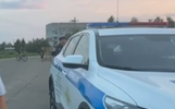 В Ярославской области неизвестный на мопеде врезался коляску с малышкой