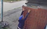 В Ярославской области кирпичная перегородка упала на ребенка