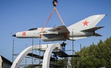 В Рыбинске установили самолёт-памятник