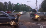 В ДТП двух иномарок в Ярославле есть пострадавшие