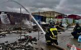 Пожар в ярославской промзоне тушили больше 8 часов