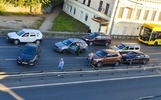 Авария спровоцировала пробку на Московском проспекте в Ярославле