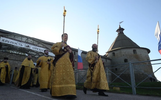 Из Шлиссельбурга в Санкт-Петербург прошел водный крестный ход