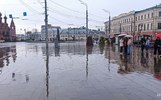В Ярославле в сезон дождей демонтировали остановочные павильоны