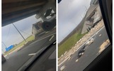 Под Ярославлем фура врезалась в столб