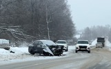 Водитель легковушки получил травмы в ДТП под Ярославлем