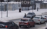 В Ярославле опубличили видео, как авто сбивает женщину-пешехода