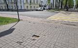 В Демидовском сквере образовались плитковые проплешины