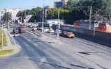 Опубликовано видео утреннего тройного ДТП с такси в Ярославле