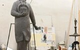 В Ярославле поставят пятиметровый монумент с кольцом из сусального золота