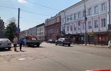 В Ярославле начали перекрывать улицу Комсомольскую: фото