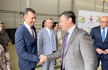 Ярославский губернатор открыл в Тутаеве фабрику мороженого