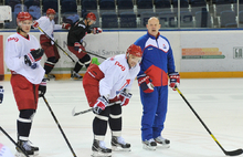 Главная команда хоккейного клуба Ярославля «Локомотив» встретится с болельщиками