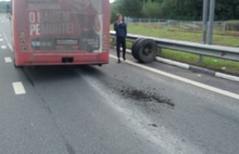 В Ярославле у автобуса во время движения отвалилось колесо