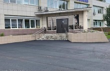 В больнице скорой помощи в Ярославле завершается ремонт разворотного круга для спецмашин