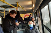 «Находиться в общественном транспорте достаточно комфортно»: в Ярославле глава района проехала в автобусе