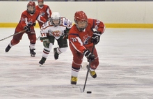 Молодежь хоккейного клуба «Локомотив» сыграла с казанским «АК Барсом». Фоторепортаж