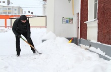 Новый глава Рыбинска переквалифицировался в дворники