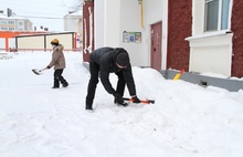 Новый глава Рыбинска переквалифицировался в дворники