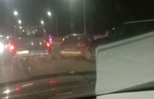 На Октябрьском мосту в Ярославле столкнулось 7 машин
