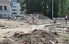 В Ярославле активно ведутся работы по реконструкции сквера в Мукомольном переулке. Фоторепортаж