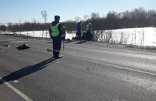 Под Ярославлем при столкновении с битумовозом погиб водитель «ВАЗа»