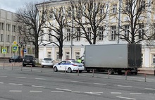 В Ярославле сотрудники ГИБДД продолжают «охотиться» на чиновников-нарушителей