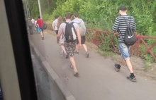 «Второй день ада»:  принятые ярославскими властями меры не уменьшили пробки на Октябрьском мосту