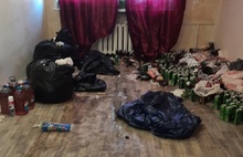 В Ярославле квартирант оставил хозяевам комнаты 500 банок с мочой