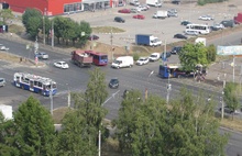 «Выехал на красный»: в Ярославле столкнулись автобус и троллейбус