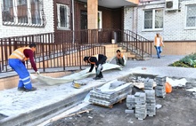 Илья Мотовилов оценил готовность ярославских дворов, где проводятся работы по благоустройству