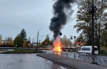 В Ярославле сгорел автобус питерского перевозчика