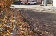 В центре Ярославля около детсада обнаружен опасный канализационный люк