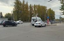 В Ярославле в аварию попал автомобиль «Скорой помощи»